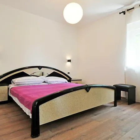 Apartamento Ponente Premantura, Flegar *